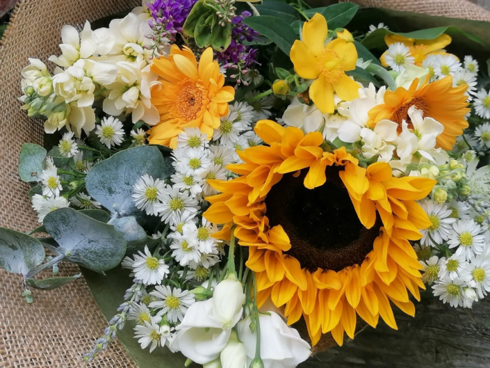 Funeral flowers Ely